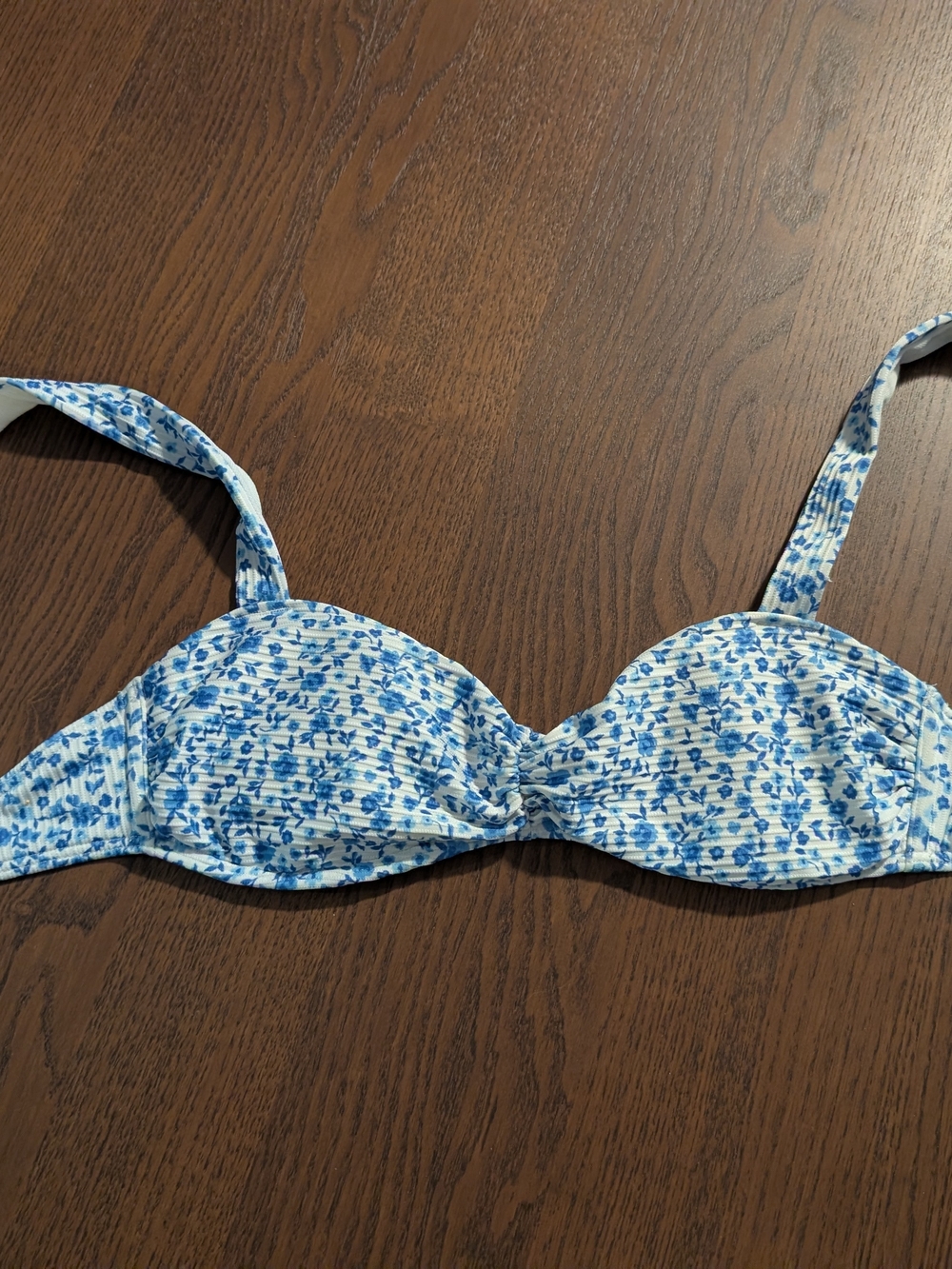 Hollister Blue and White Floral Bikini Top